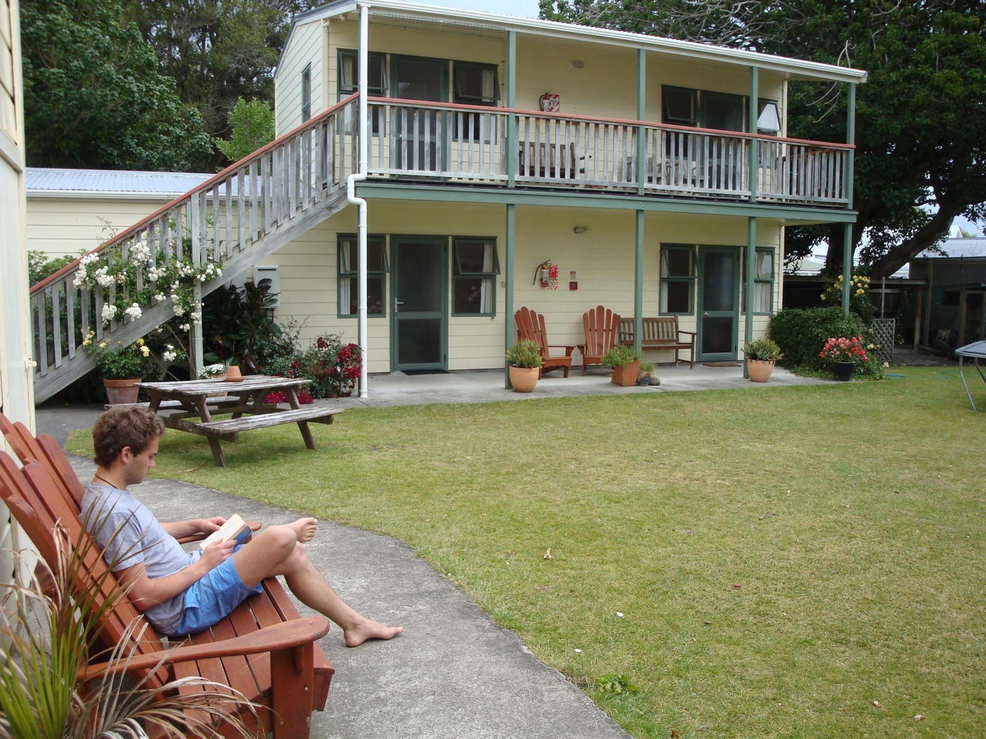 Tamara Riverside Lodge Whanganui Esterno foto